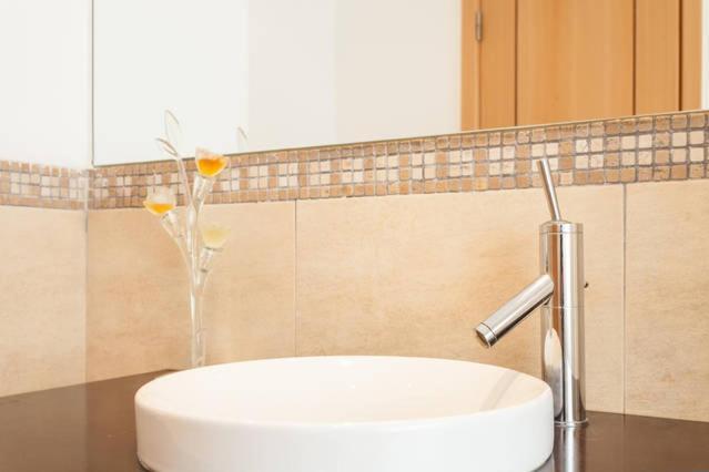 פורטימאו Casa Sol, Fast Wifi, Airco, Swimming Pool Near The Beach Praia Da Rocha מראה חיצוני תמונה
